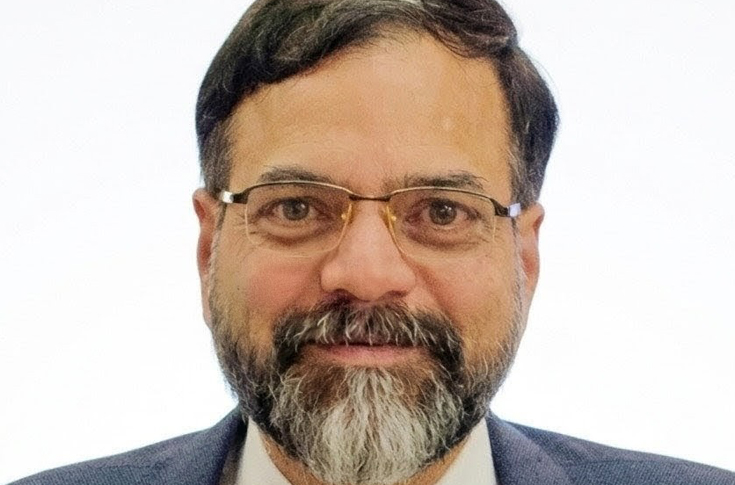 Industrial inkjet system printing serialised QR codes for packaging under Goa DRS, showing high-resolution variable data printing and traceability solutions across multiple substrates